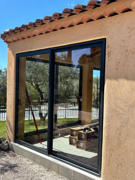 menuisier pour baies vitrées sur mesure Carry le Rouet Côte Bleue