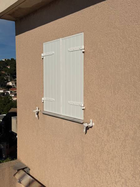 volets aluminium isolé blanc carry le rouet