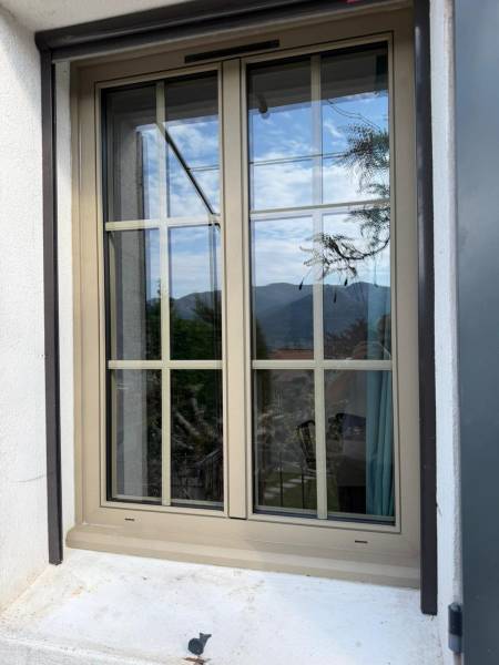 fenetre-aluminium-profils-systemes-eguilles