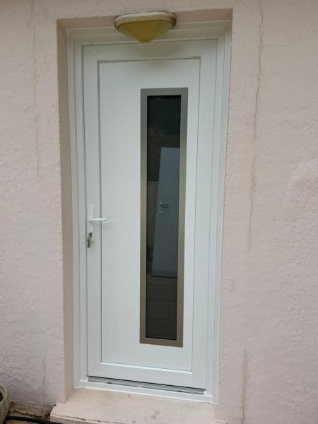 porte pvc avec vitre passe lumière cadenet