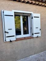 Notre zone d'activité pour ce service Changement de vitrage haute performance pour fenêtres oscillo-battantes en aluminium ou PVC à